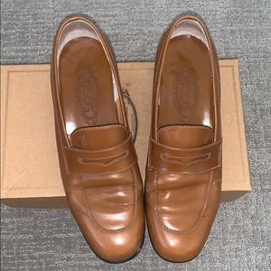 Tod’s Brown Leather Loafers